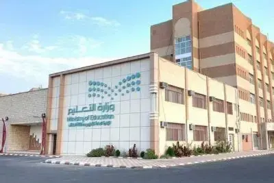 تعليق الدراسة في عسير