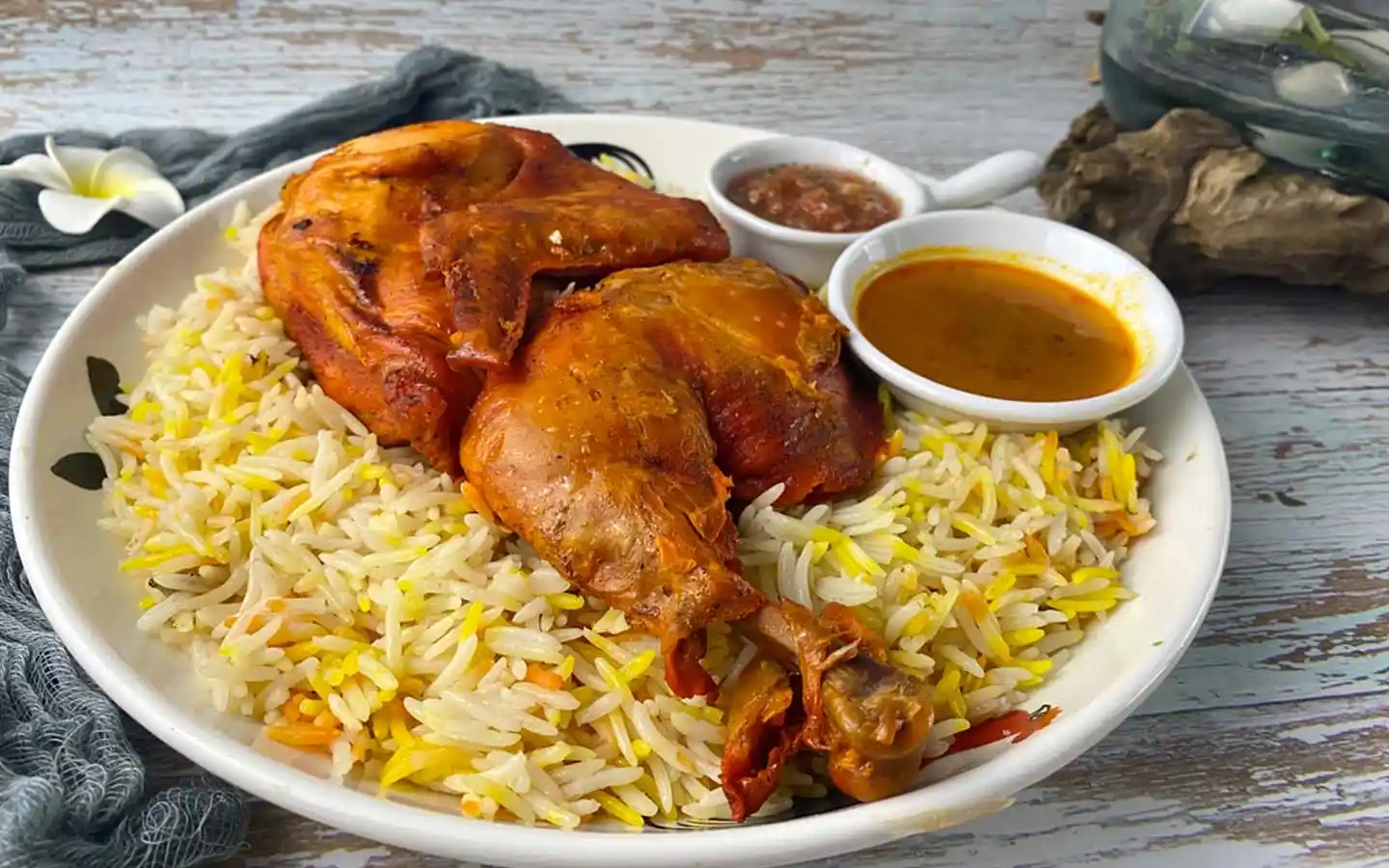 مطاعم المندي في الشارقة